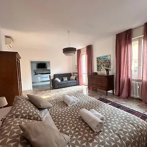 Guest house Catullo 12